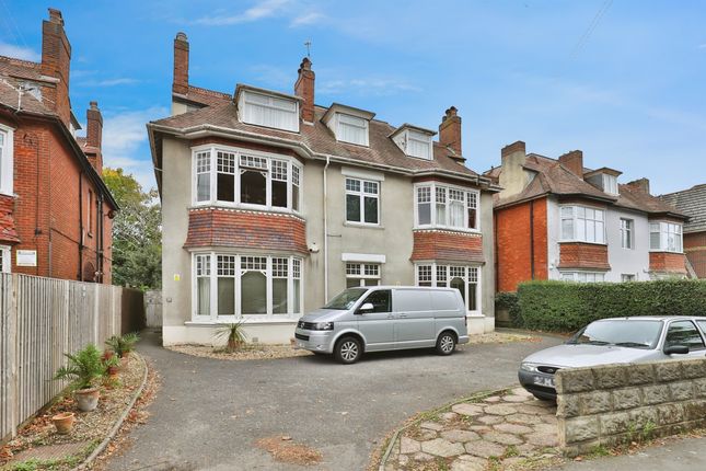 4 bedroom apartment for sale