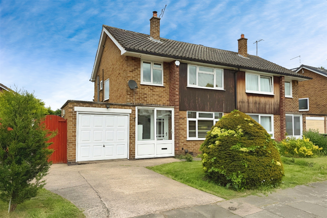 Blenheim Drive, Beeston, NG9 5ES 3 bed semi