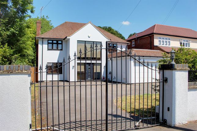 Brookmans Avenue, Brookmans Park AL9 5 bed detached house for sale