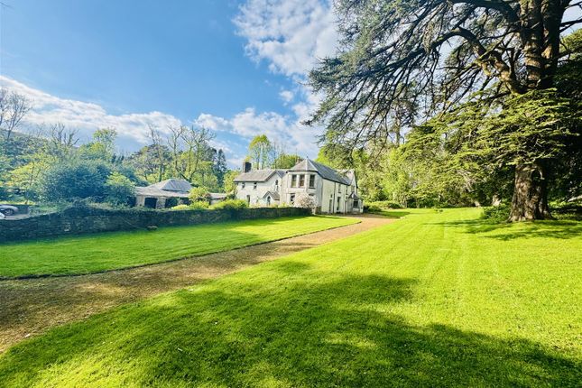 Crynant, Neath 6 bed property with land for sale