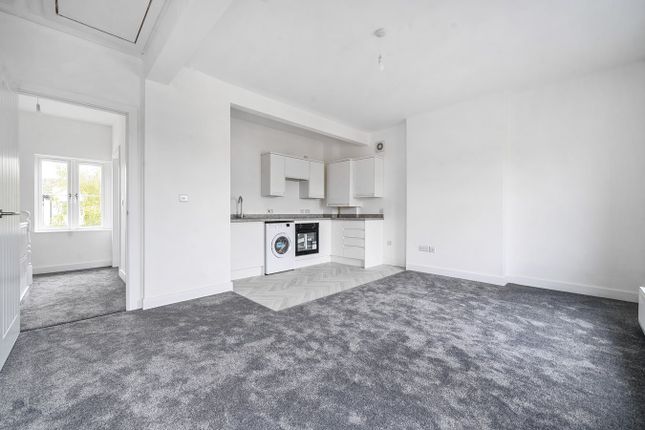 Regent Street, Stotfold, SG5 2 bed apartment for sale