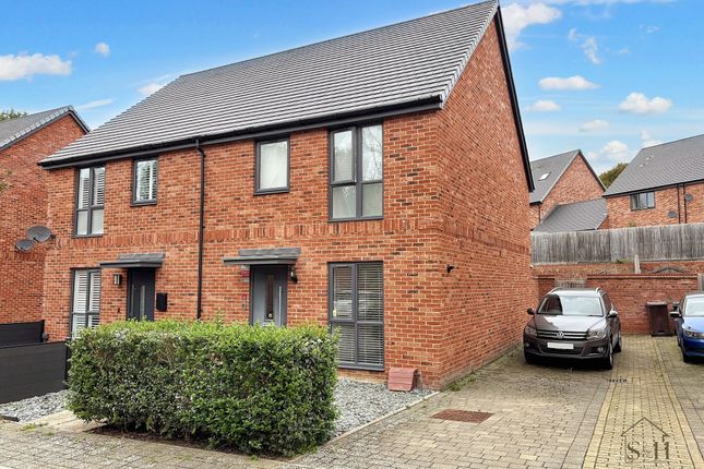 3 bedroom semi-detached house for sale