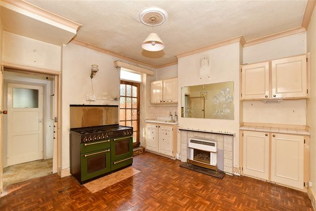 Clacton Road, Walthamstow 3 bed terraced house for sale