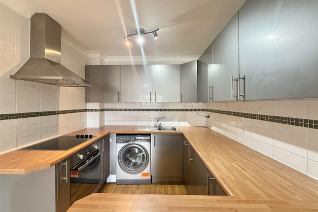 Ross Road, Wallington 1 bed house for sale