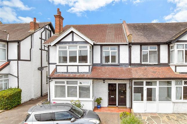 Park Road, Wallington, Surrey 2 bed maisonette for sale
