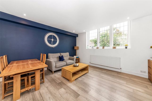Russell Hill Place, Purley, CR8 2 bed apartment for sale