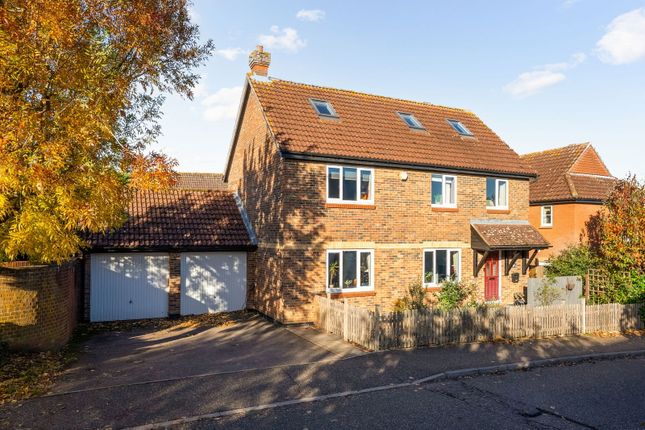 Nursery Rise, Dunmow 5 bed detached house for sale