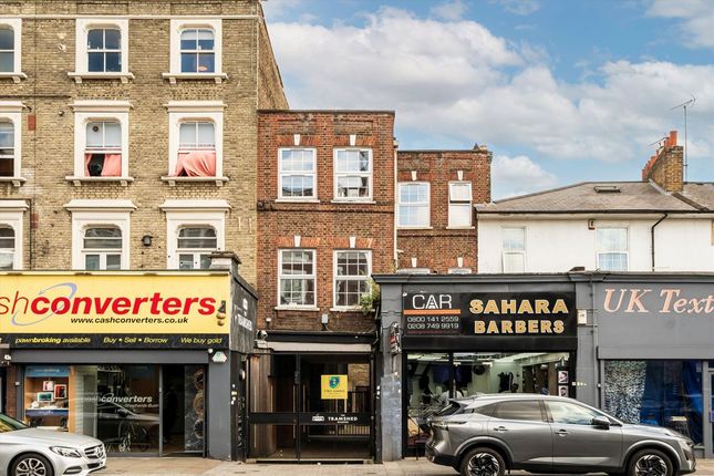 Goldhawk Road, London W12 3 bed flat for sale