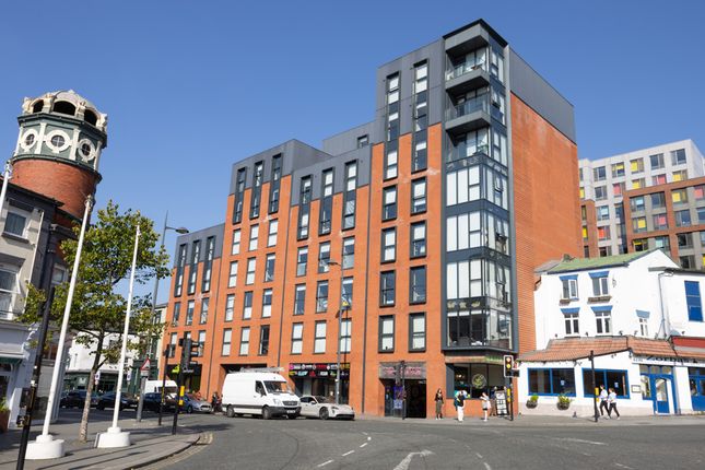 2 bed flat