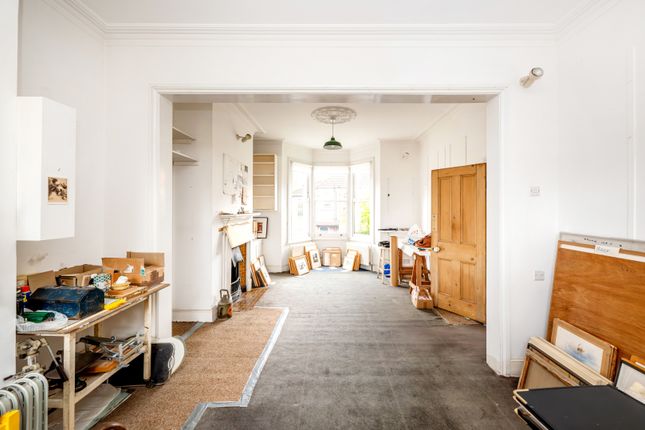 2 bedroom maisonette for sale