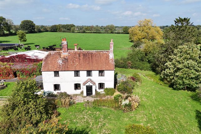 4 bedroom farm house for sale