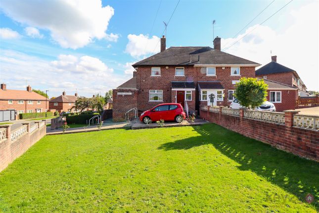 Ballifield Crescent, Sheffield, S13 3 bed semi