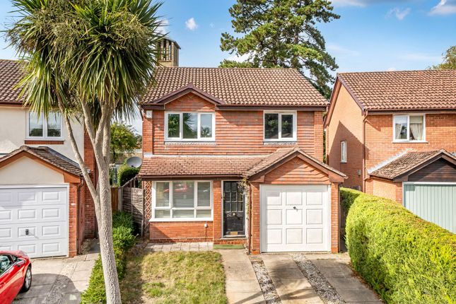 Claremont Way, Midhurst, GU29 3 bed detached house for sale