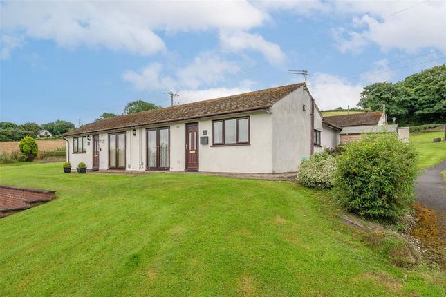 2 bedroom semi-detached bungalow for sale