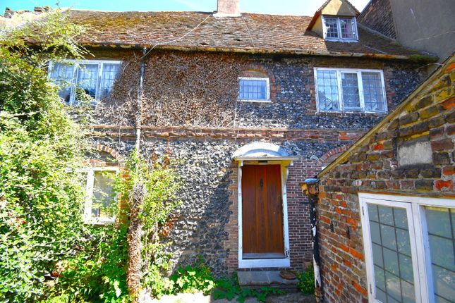 Queens Court, Ramsgate CT11 2 bed maisonette for sale