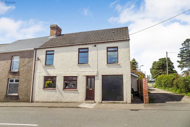 4 bedroom end of terrace house for sale