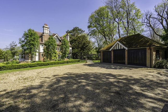 8 bedroom detached house for sale