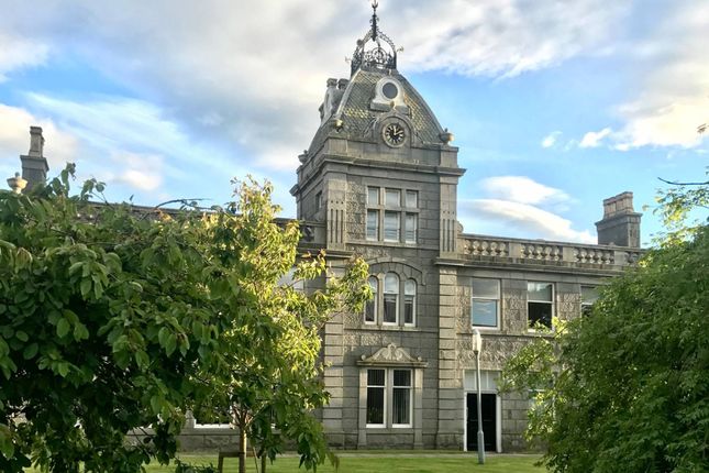 142 Urquhart Road, Aberdeen, AB24 5DN 2 bed flat for sale