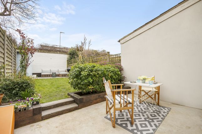 2 bed flat