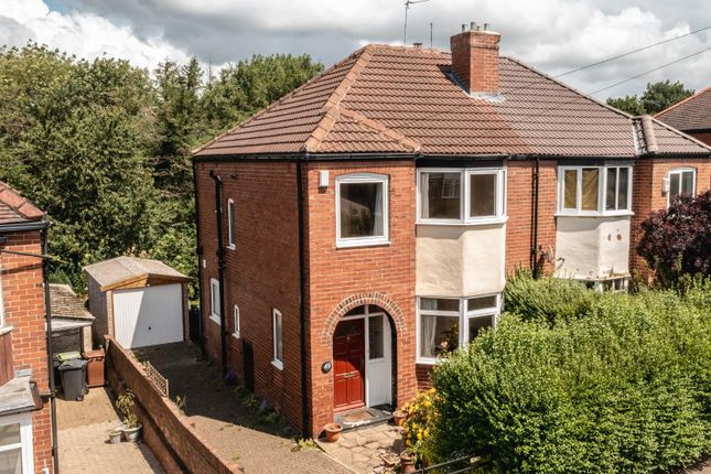 Gledhow Park Grove, Leeds LS7 3 bed semi