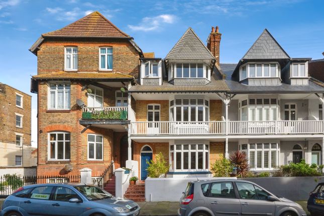 5 bedroom terraced house for sale