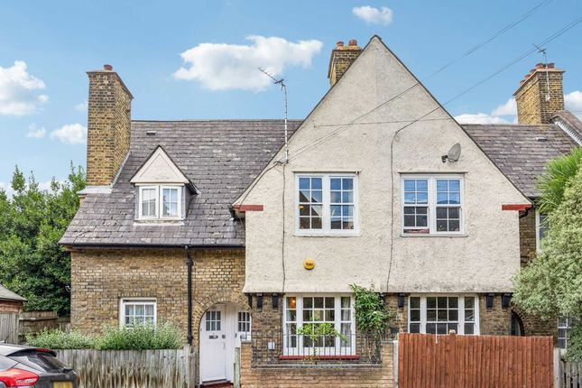 Coteford Street, London SW17 2 bed terraced house for sale