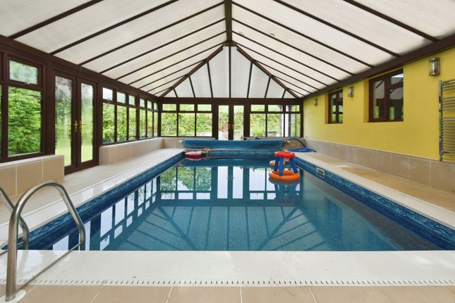 4 bedroom bungalow for sale