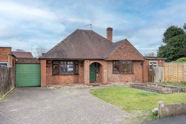 Snake Lane, Alvechurch, B48 7NT 3 bed detached bungalow for sale