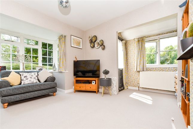 2 bedroom detached house for sale