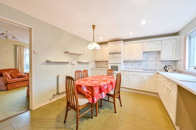 Baird Drive, Guildford, GU3 3 bed terraced house for sale