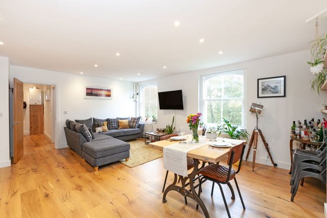Central Hill, London SE19 2 bed duplex for sale
