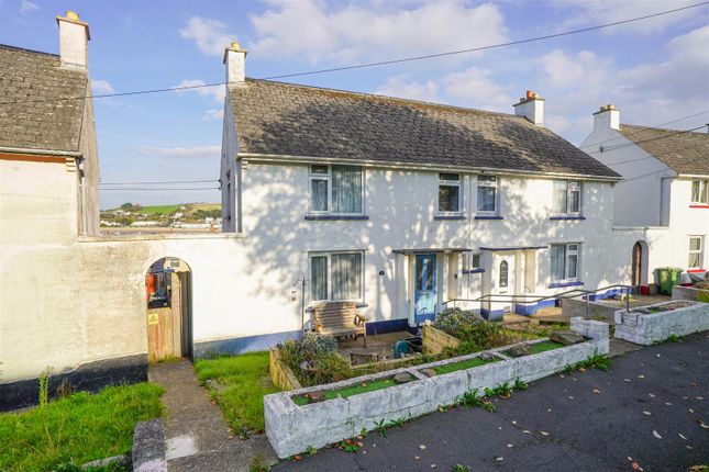 Tomouth Crescent, Appledore, Bideford 3 bed semi