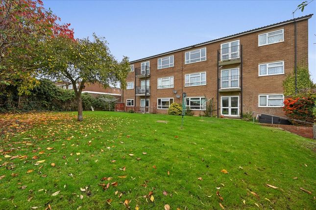 Temple Fields, Hertford... 2 bed flat for sale