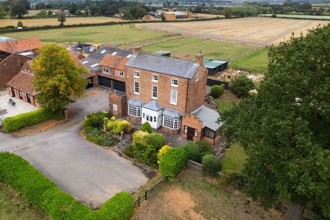 Tiln Lane, Retford DN22 5 bed detached house for sale