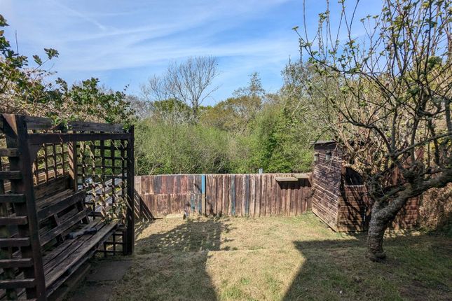 2 bedroom maisonette for sale