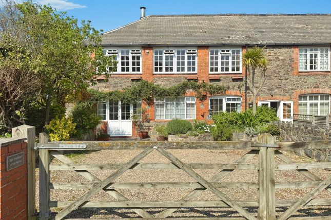 High Street, Minehead TA24 2 bed flat for sale