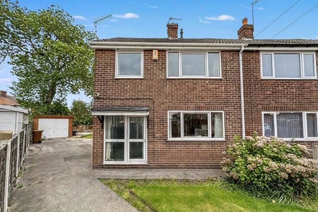 Wensley Drive, Pontefract WF8 3 bed semi