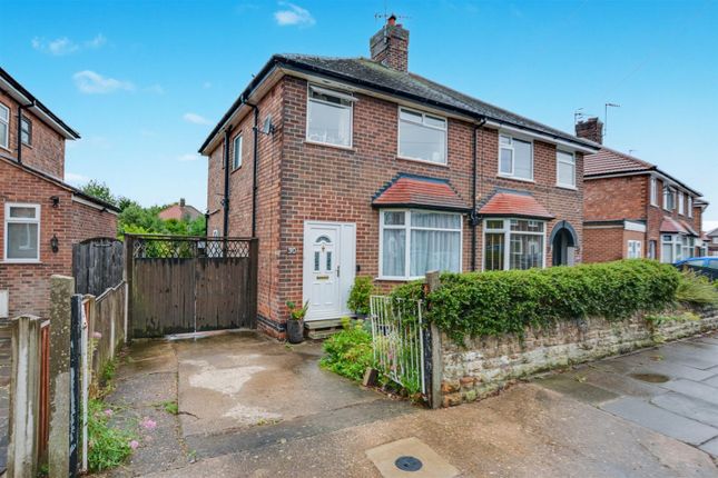 East Crescent, Beeston Rylands... 3 bed semi