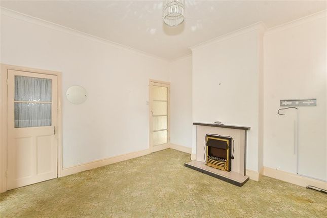 Spencers Road, West Green, Crawley... 2 bed detached house for sale