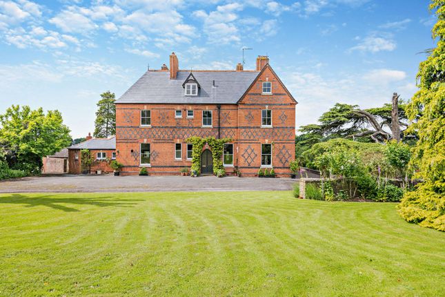 Bullinghope, Hereford, Herefordshire 6 bed detached house for sale