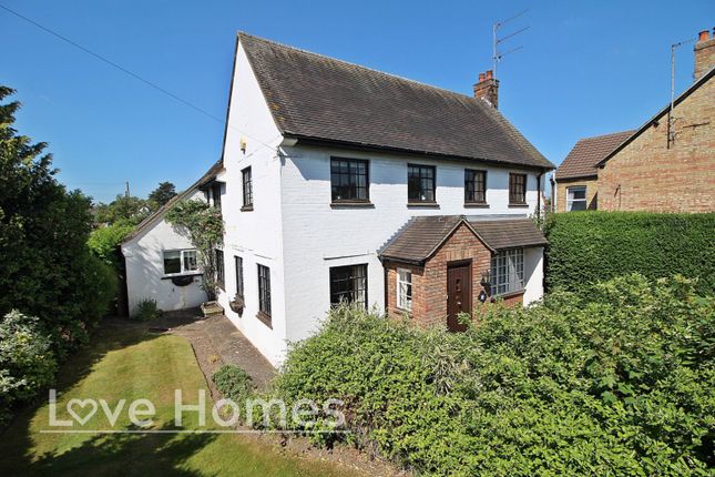 Ampthill Road, Flitwick 4 bed detached house for sale