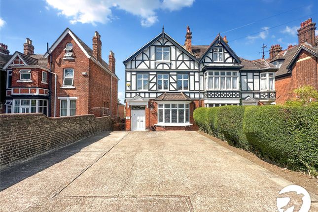 Maidstone Road, Chatham, ME4 5 bed semi