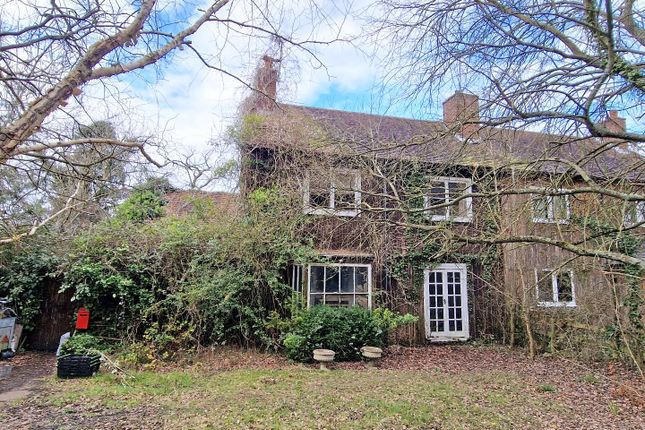 Clearfields Farm Cottages, Wotton... 3 bed semi