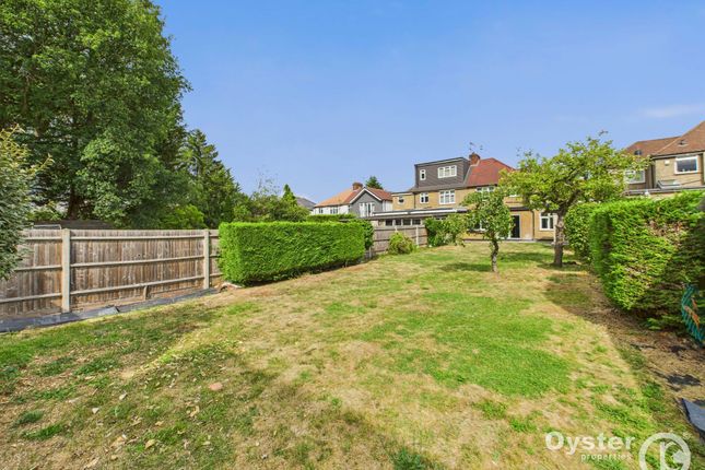 5 bedroom semi-detached house for sale