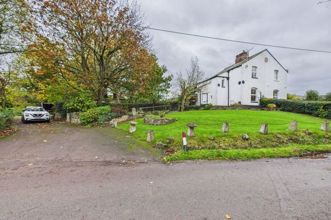 Valley Lane, Upton St Leonards... 3 bed semi