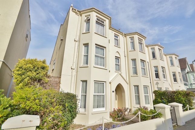 8 bedroom semi-detached house for sale
