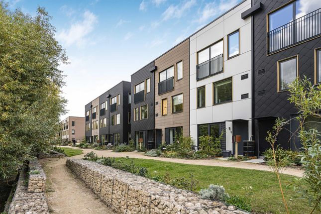 4 bedroom town house for sale