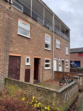 4 bedroom maisonette for sale