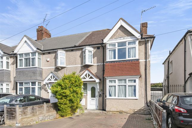 Maswell Park Crescent, Hounslow TW3 3 bed semi