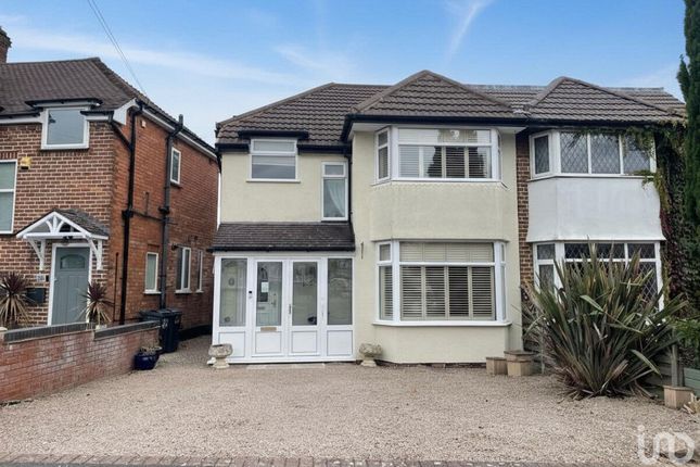 3 bedroom semi-detached house for sale